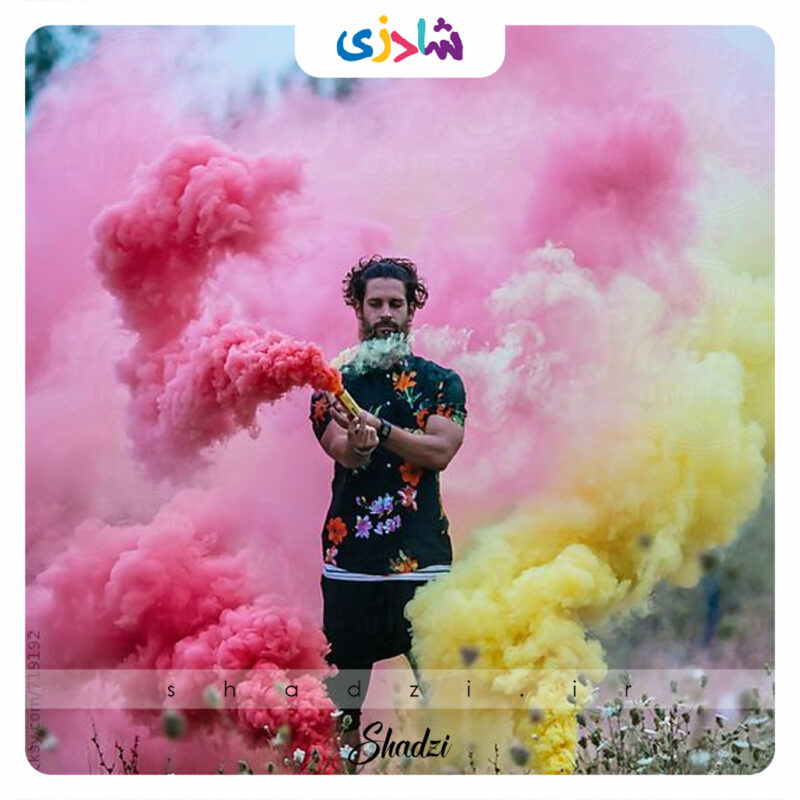 انواع دود رنگی؛ جذابترین ابزار برای عکسها، جشنها و کلی اتفاق هیجانانگیز!